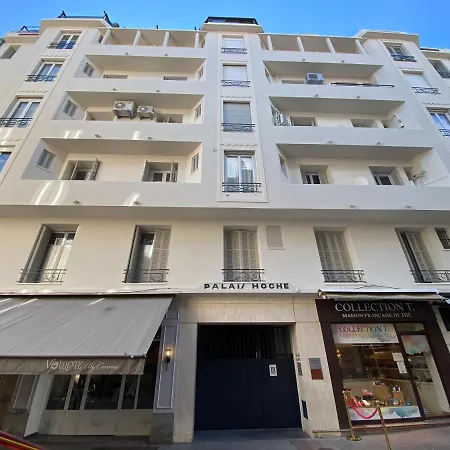 Lejlighed Spacious One Bedroom - Great Location!